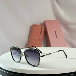 Picture of MiuMiu Sunglasses _SKUfw55562700fw